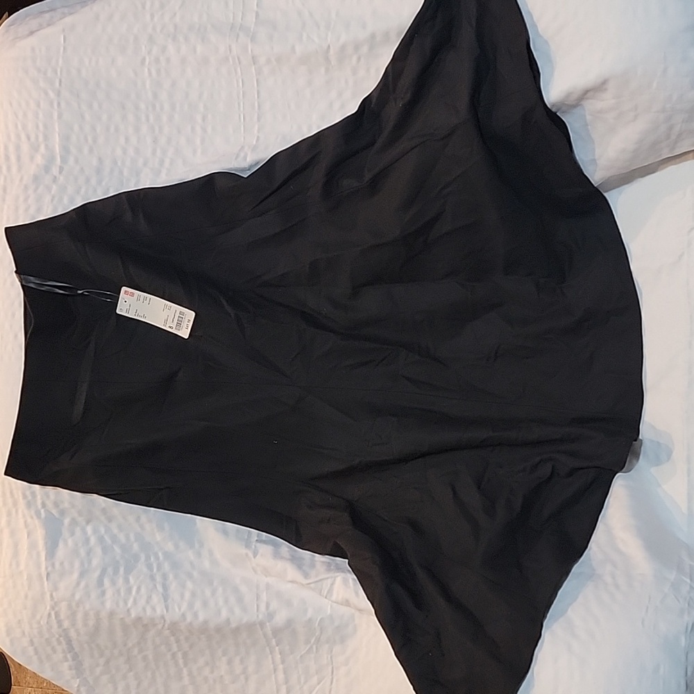 Uniqlo skirt, size 8